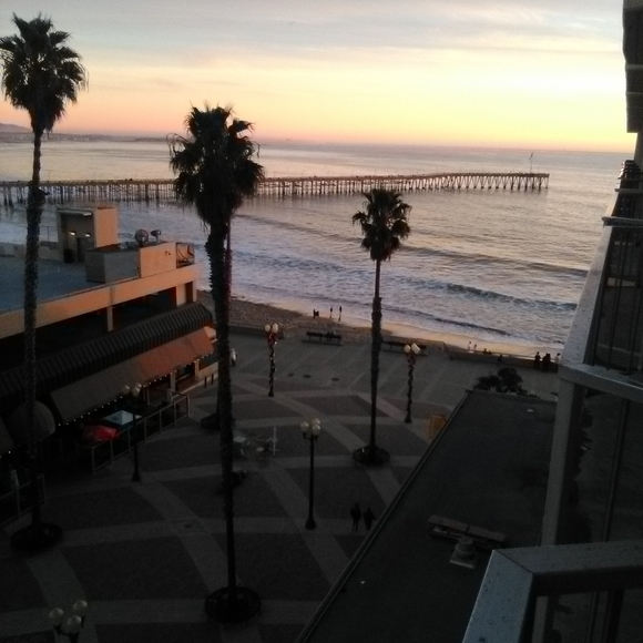 Meet your Posher, Kathy - Picture 2 of 5